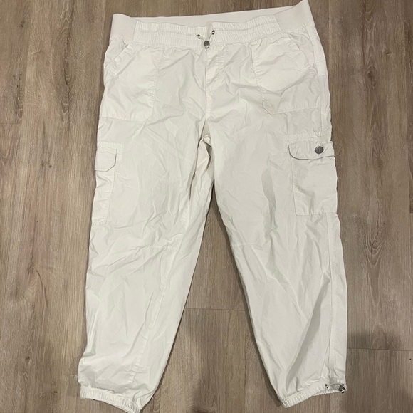 Dkny Pants - 🤍 DKNY Sport Cargo Jogger Pants – Size XL (Brand New, No Tags)